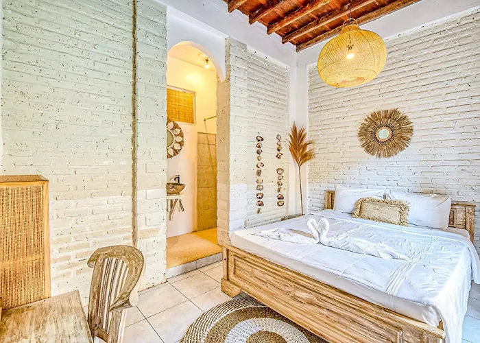 9-bedroom With Private Pool, Fitness-corner, Billiard And Rooftop In -bali Canggu (Bali)