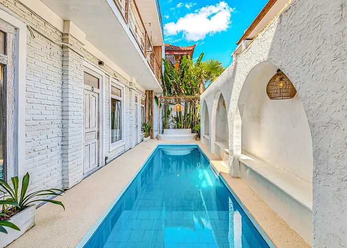 9-bedroom With Private Pool, Fitness-corner, Billiard And Rooftop In -bali Villa Canggu (Bali)