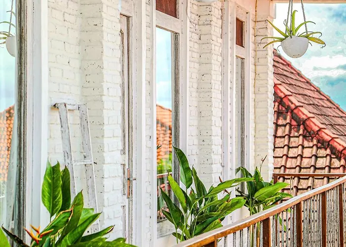 9-bedroom With Private Pool, Fitness-corner, Billiard And Rooftop In -bali Villa