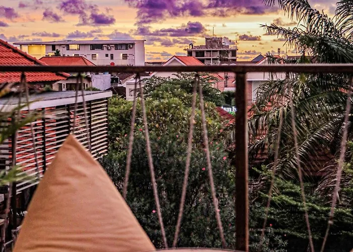 9-bedroom With Private Pool, Fitness-corner, Billiard And Rooftop In -bali Villa *