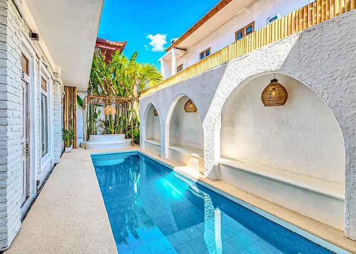 Villa 9-bedroom With Private Pool, Fitness-corner, Billiard And Rooftop In -bali
