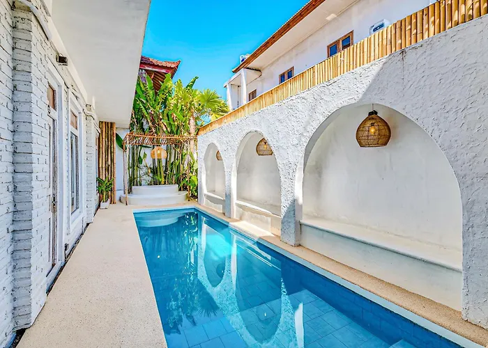 9-bedroom With Private Pool, Fitness-corner, Billiard And Rooftop In -bali Canggu